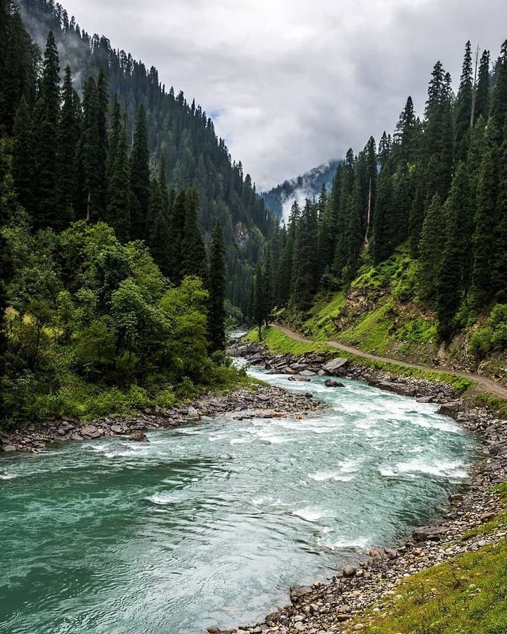 Royal Gate Tour Gallery - Neelum Valley & Azad Kashmir – 7 Days / 6 Nights
